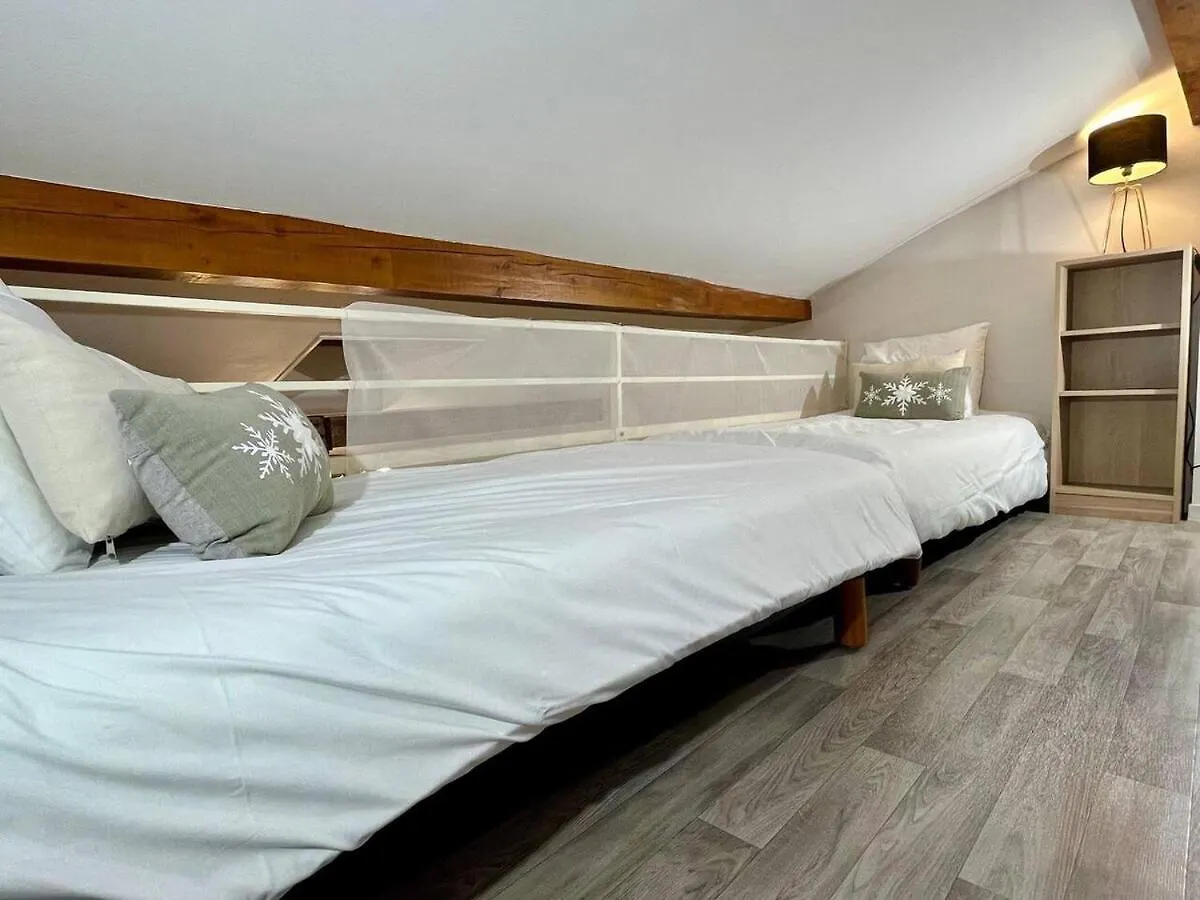 Apartament Les Marmottes By Valcenis Net Val Cenis 0*,  Francja